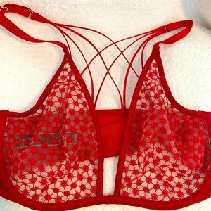 Victoria’s Secret bra